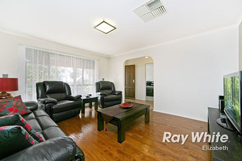 9 Plane Tree Drive, CRAIGMORE SA 5114, Craigmore - Thumbnail 4