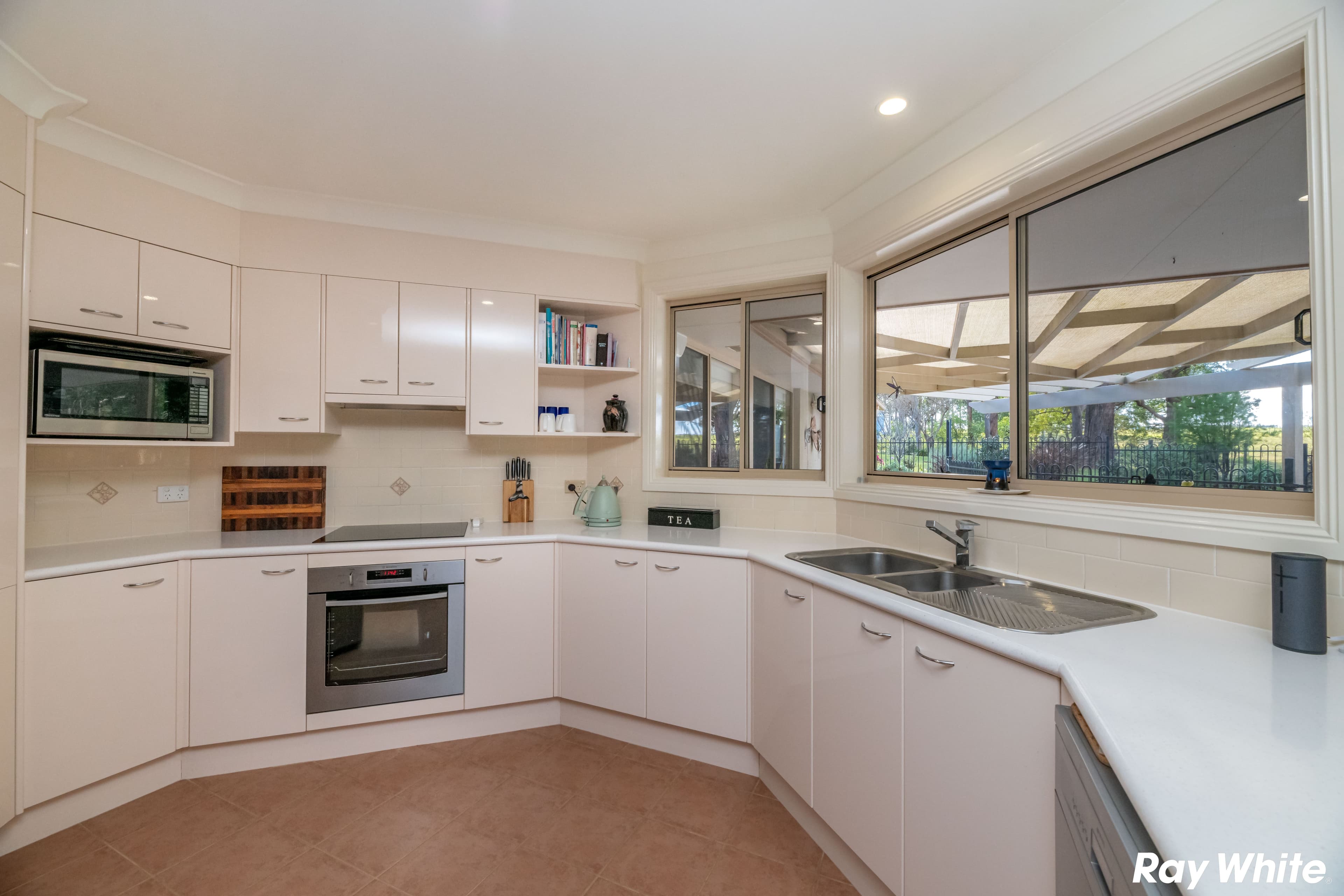 14 Federation Drive, Hallidays Point NSW 2430, Hallidays Point - Thumbnail 3