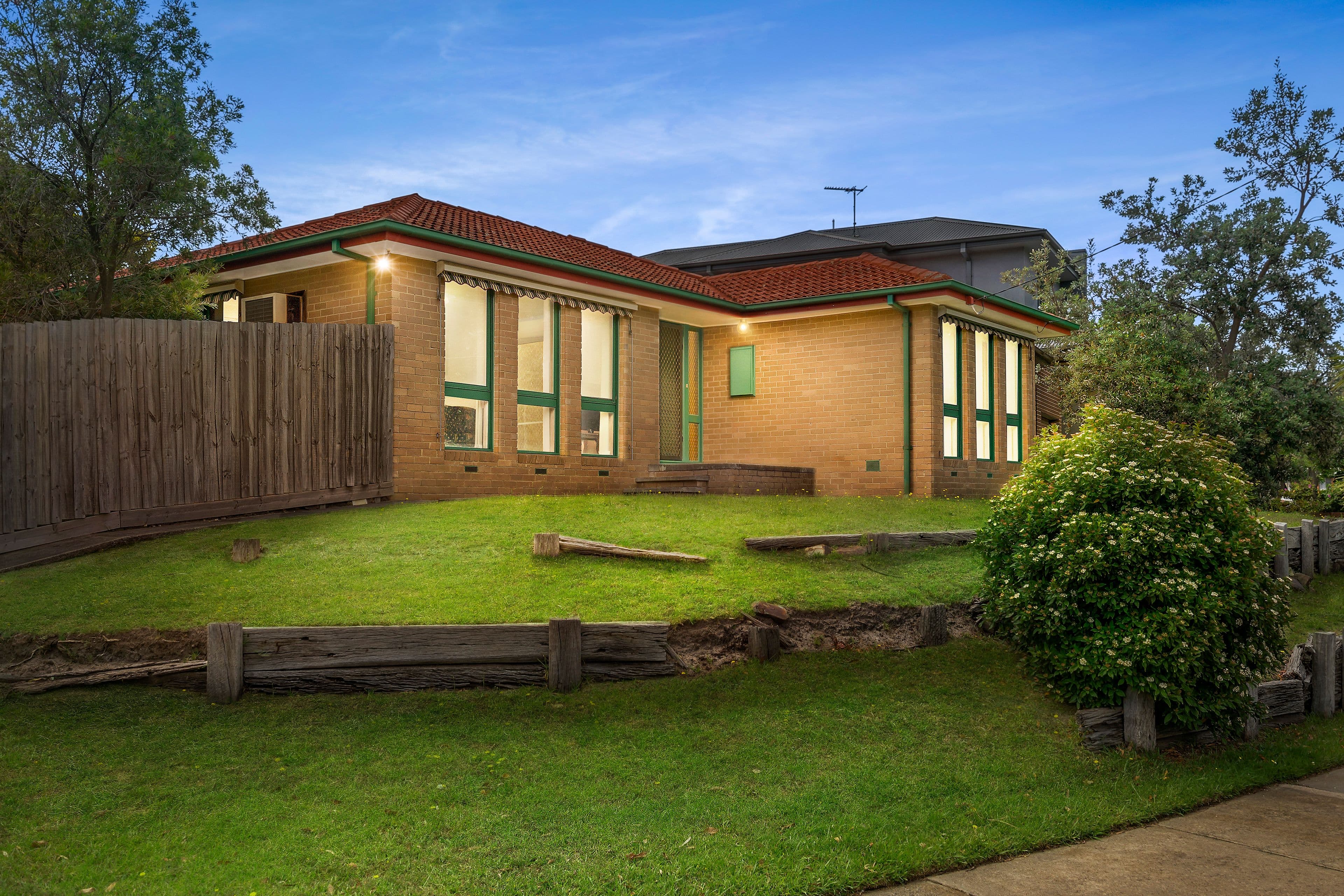 19 Karingal Drive, Frankston VIC 3199, Frankston - Image 1