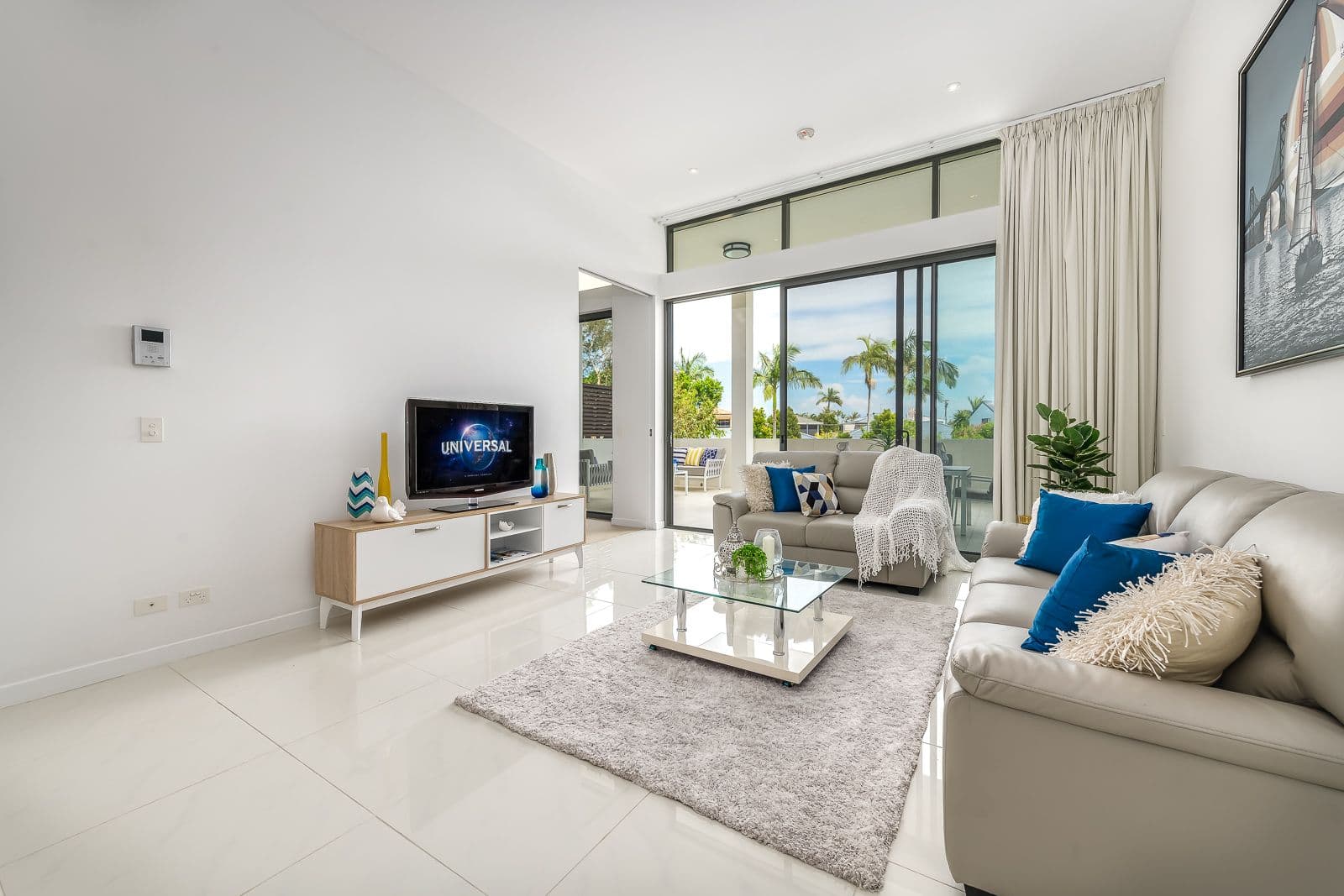 1 Sunset Avenue, Paradise Point QLD 4216, Paradise Point - Thumbnail 8