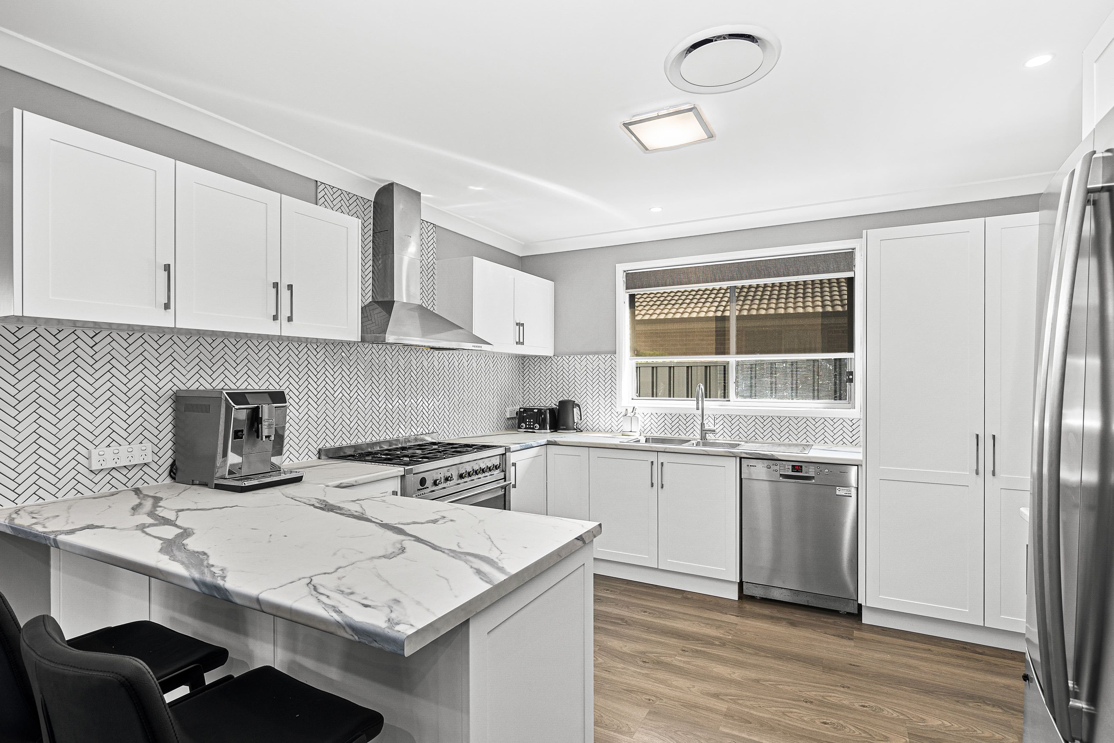 4 Pickersgill Way, Shell Cove NSW 2529, Shell Cove - Thumbnail 2