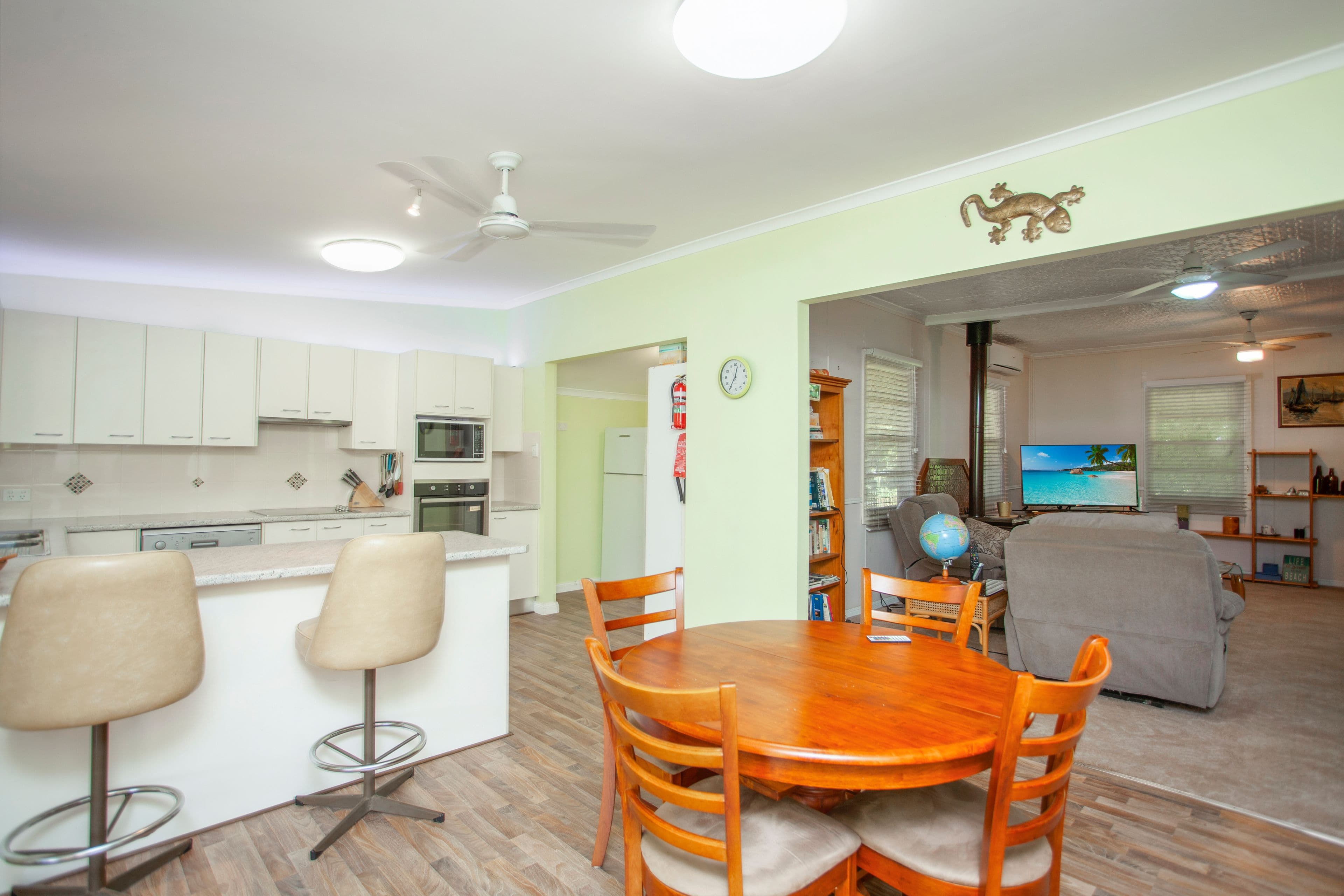 24 Macquarie Street, Coopernook NSW 2426, Coopernook - Thumbnail 6