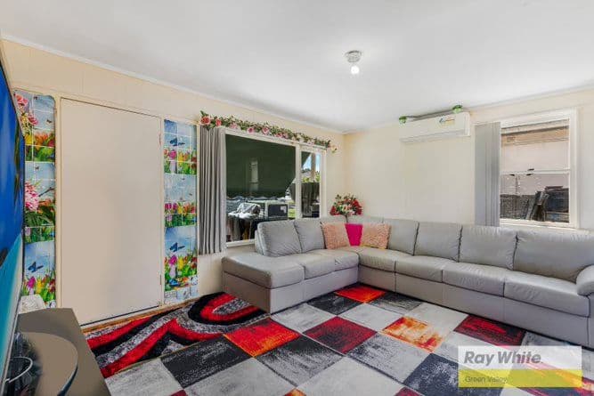 35 Glenwari Street, Sadleir NSW 2168, Sadleir - Thumbnail 4