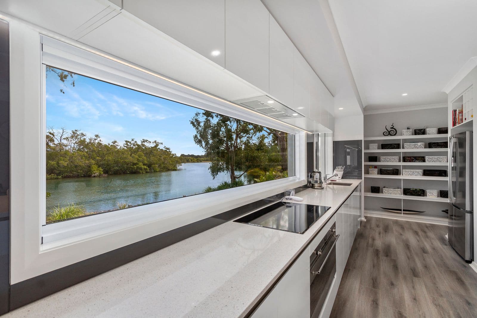 60 Serenity Boulevard, Helensvale QLD 4212, Helensvale - Thumbnail 5