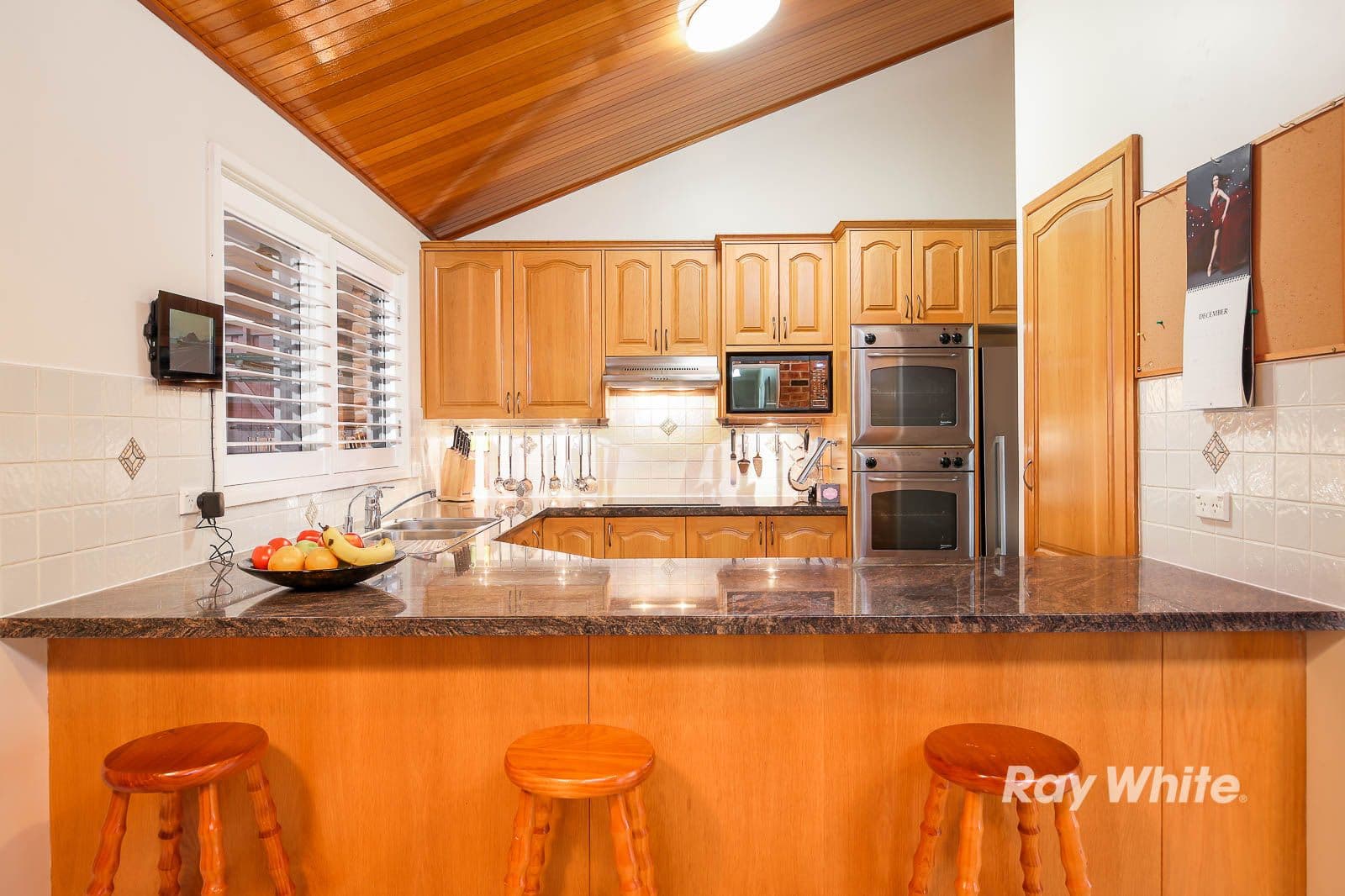 52 Lisa Crescent, Castle Hill - Thumbnail 6
