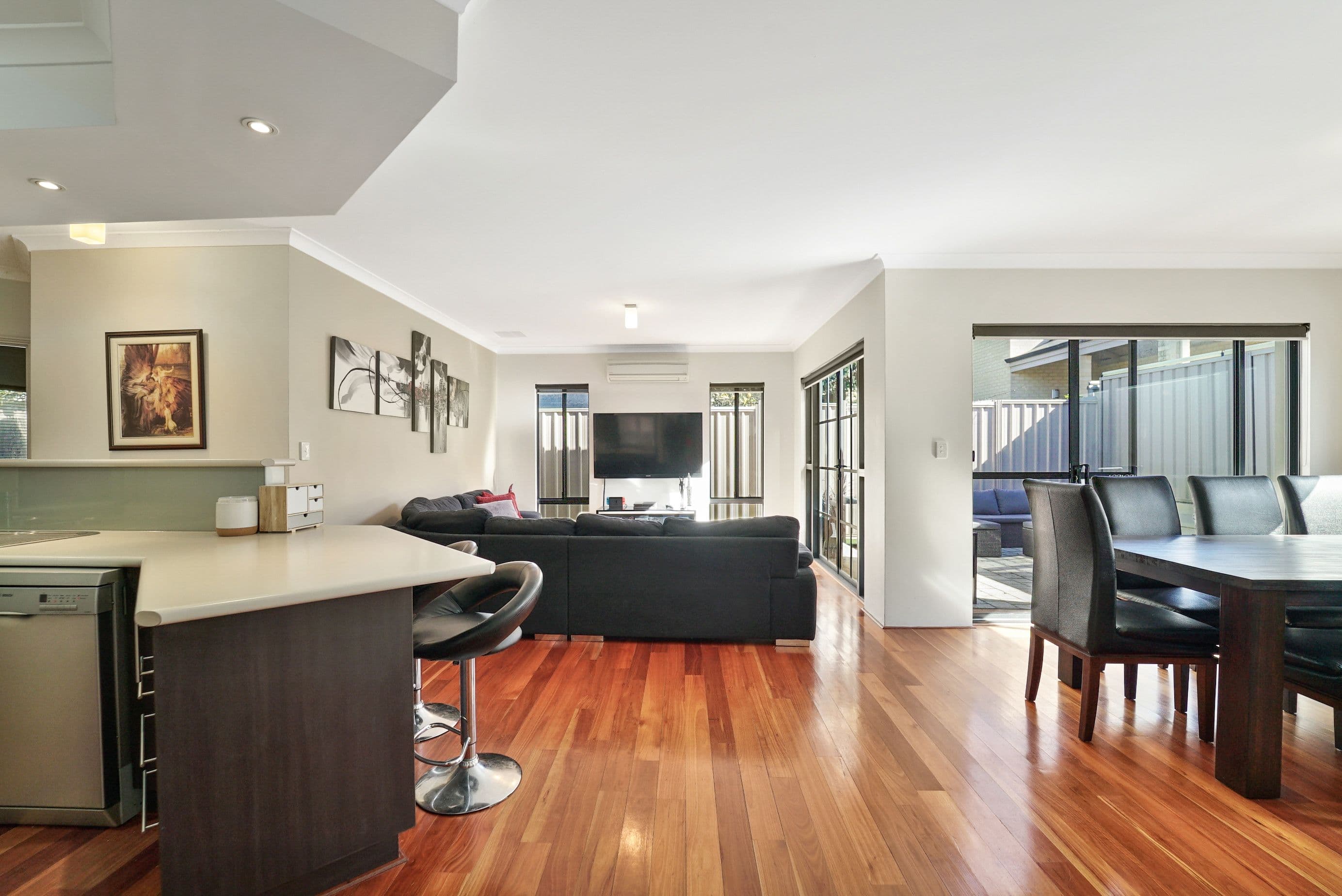 10b Dodds Place, Innaloo WA 6018, Innaloo - Thumbnail 4