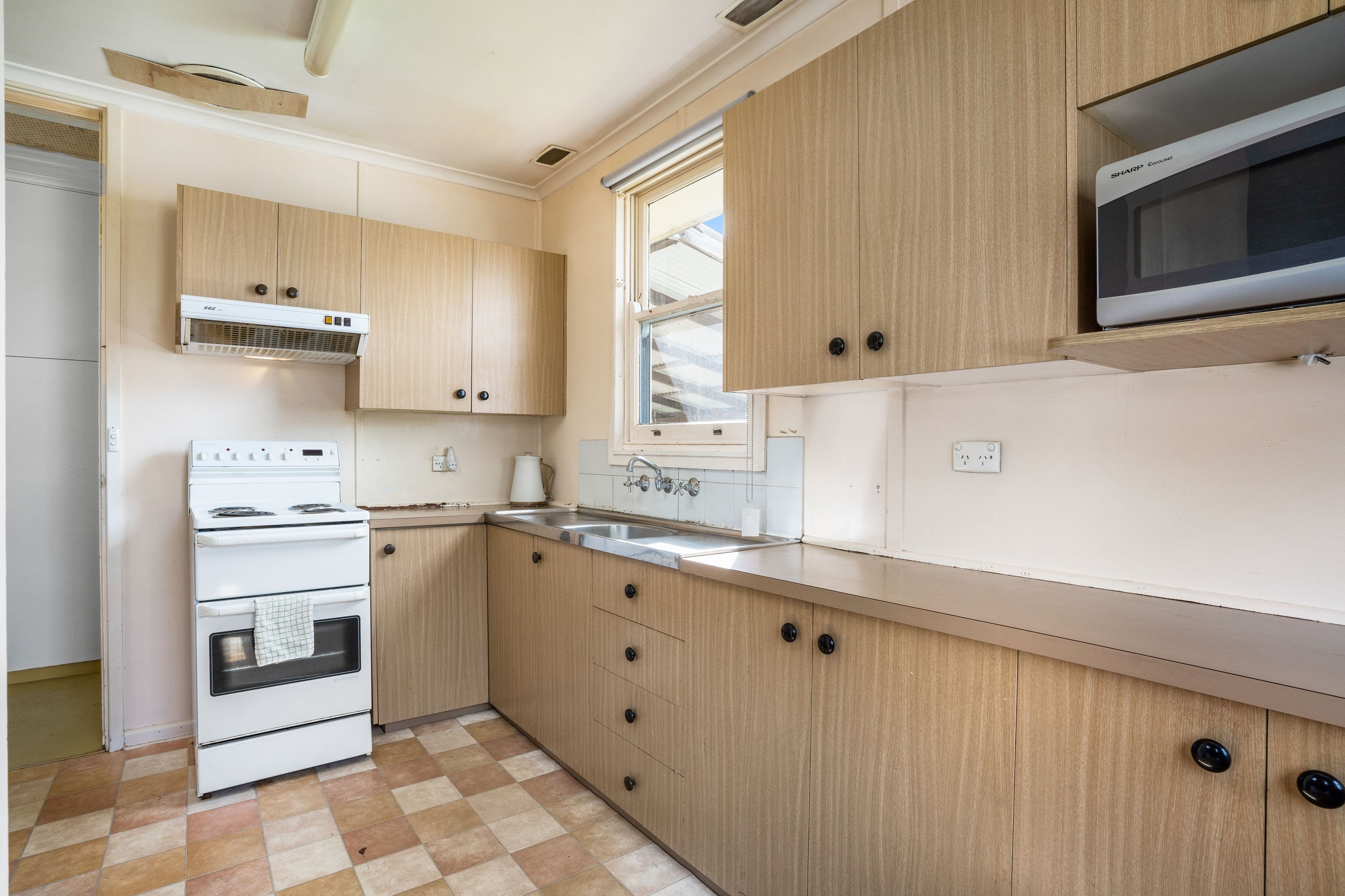 32 Bundarra Crescent, Orange NSW 2800, Orange - Thumbnail 4