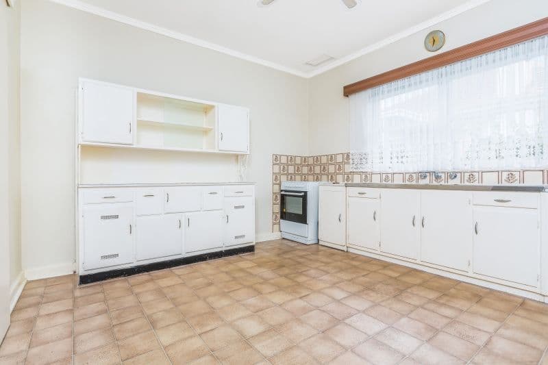 127 Gordon Street, Albert Park SA 5014, Albert Park - Thumbnail 4