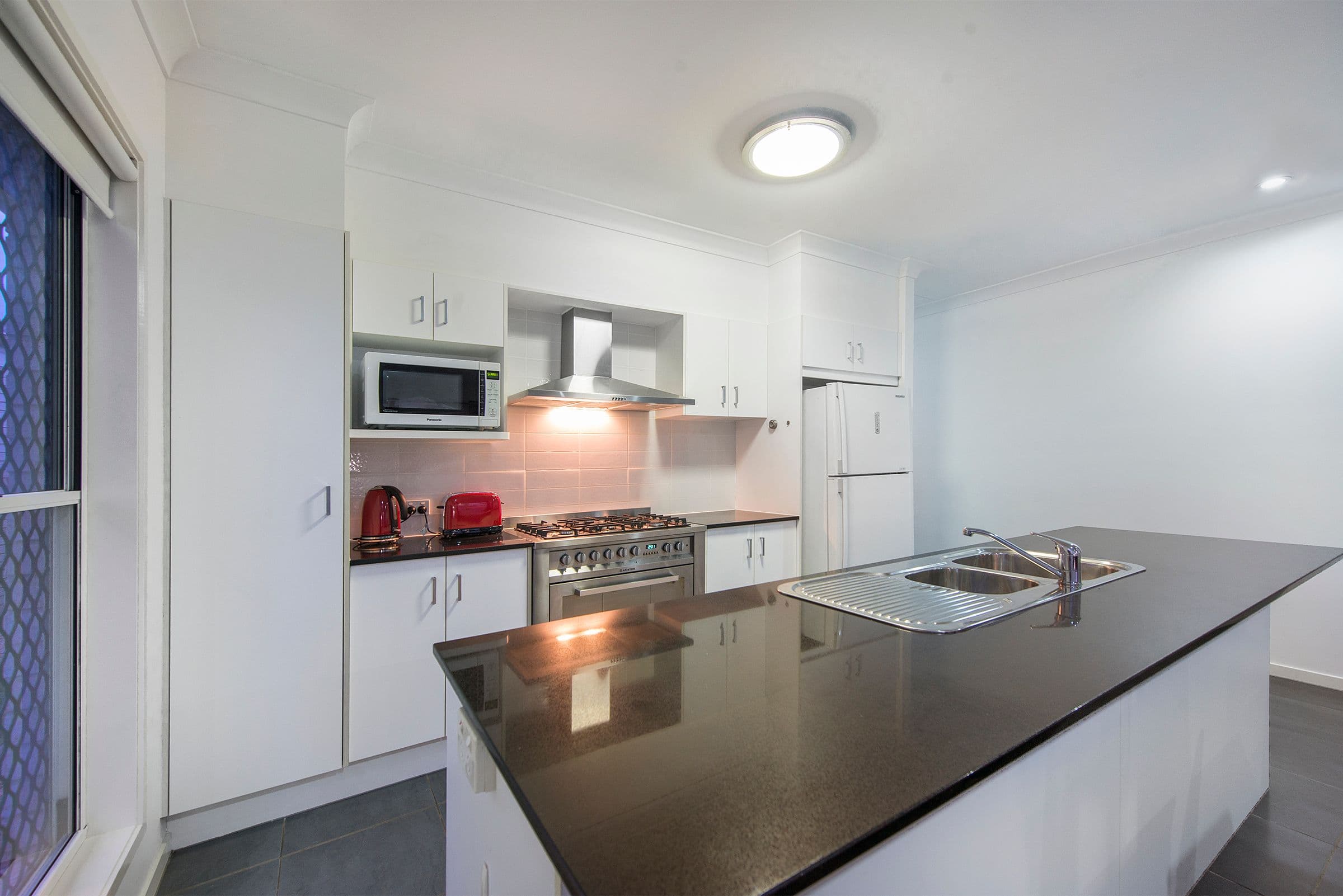 61 Ravensbourne Circuit, Waterford QLD 4133, Waterford - Thumbnail 3