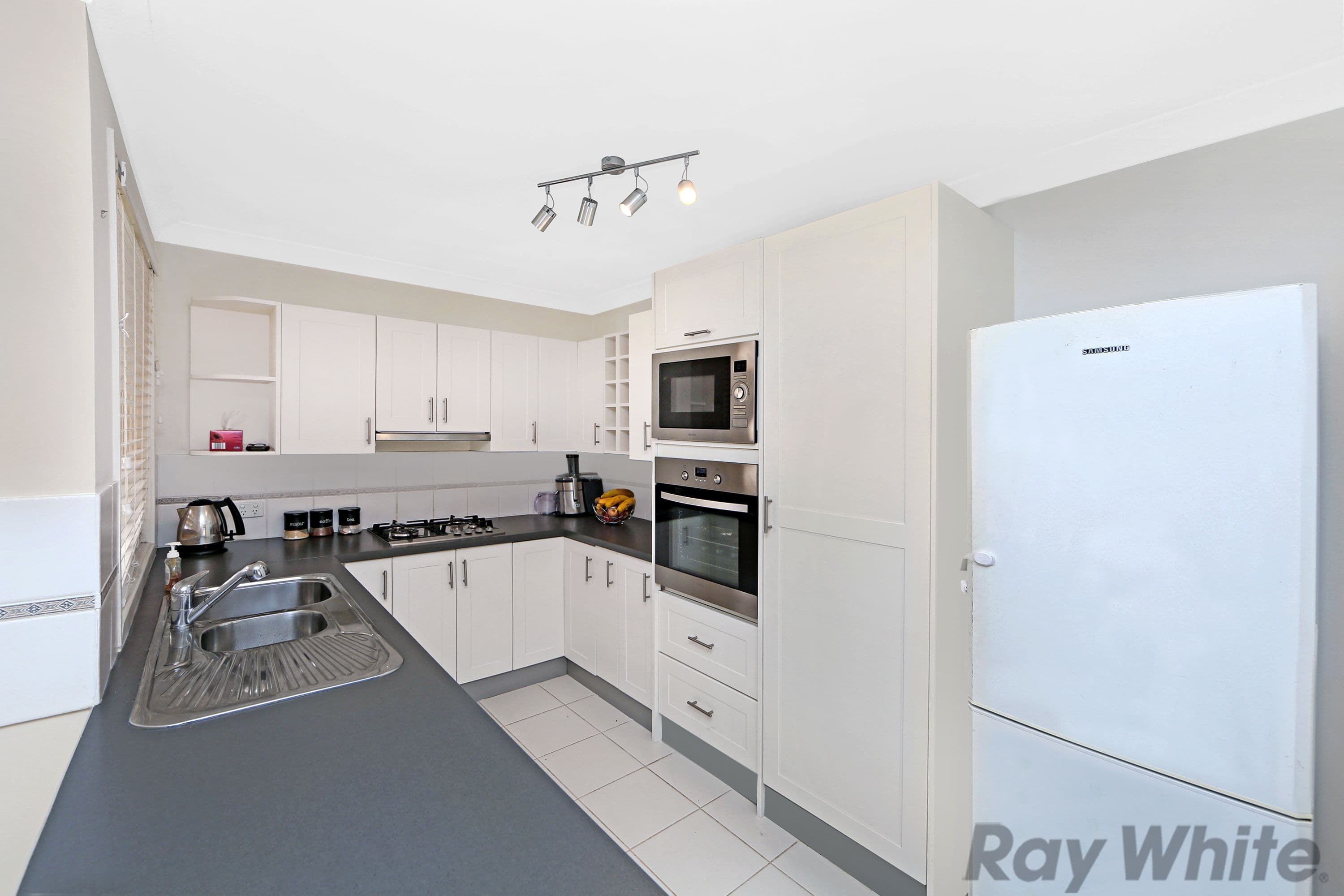 37 St Lawrence Avenue, Blue Haven - Thumbnail 2