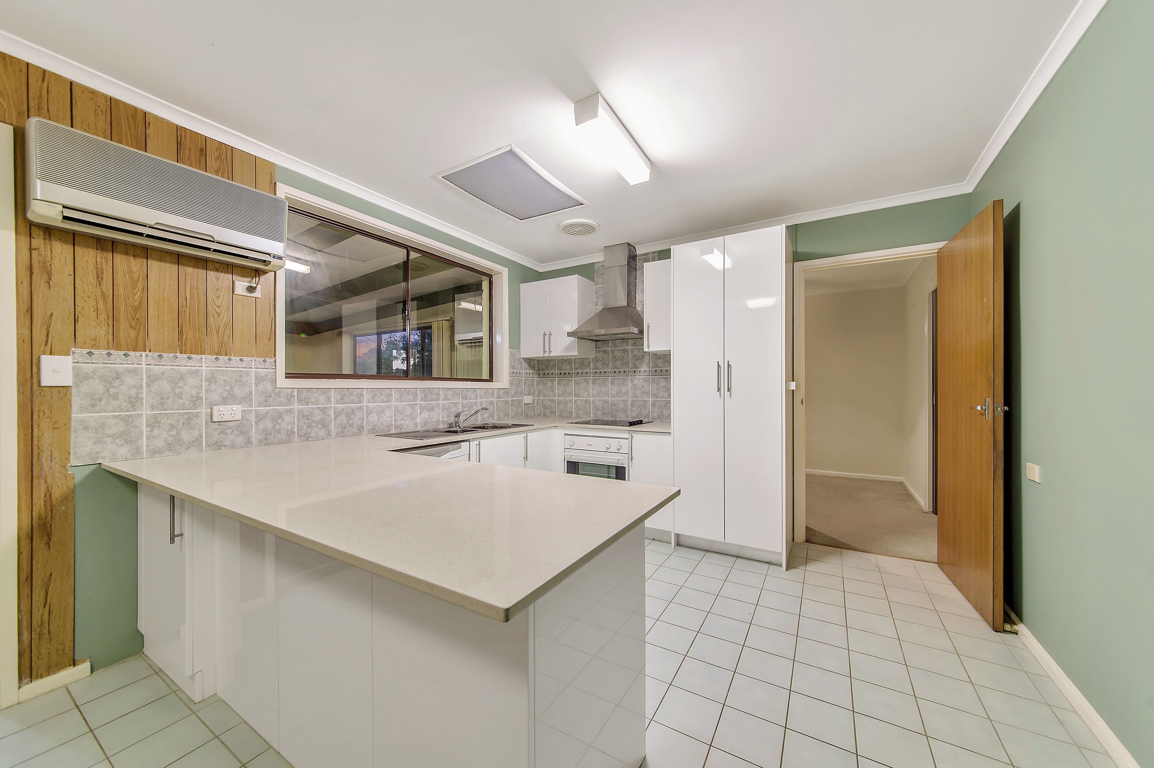 1 Morton Street, Weetangera ACT 2614, Weetangera - Thumbnail 3