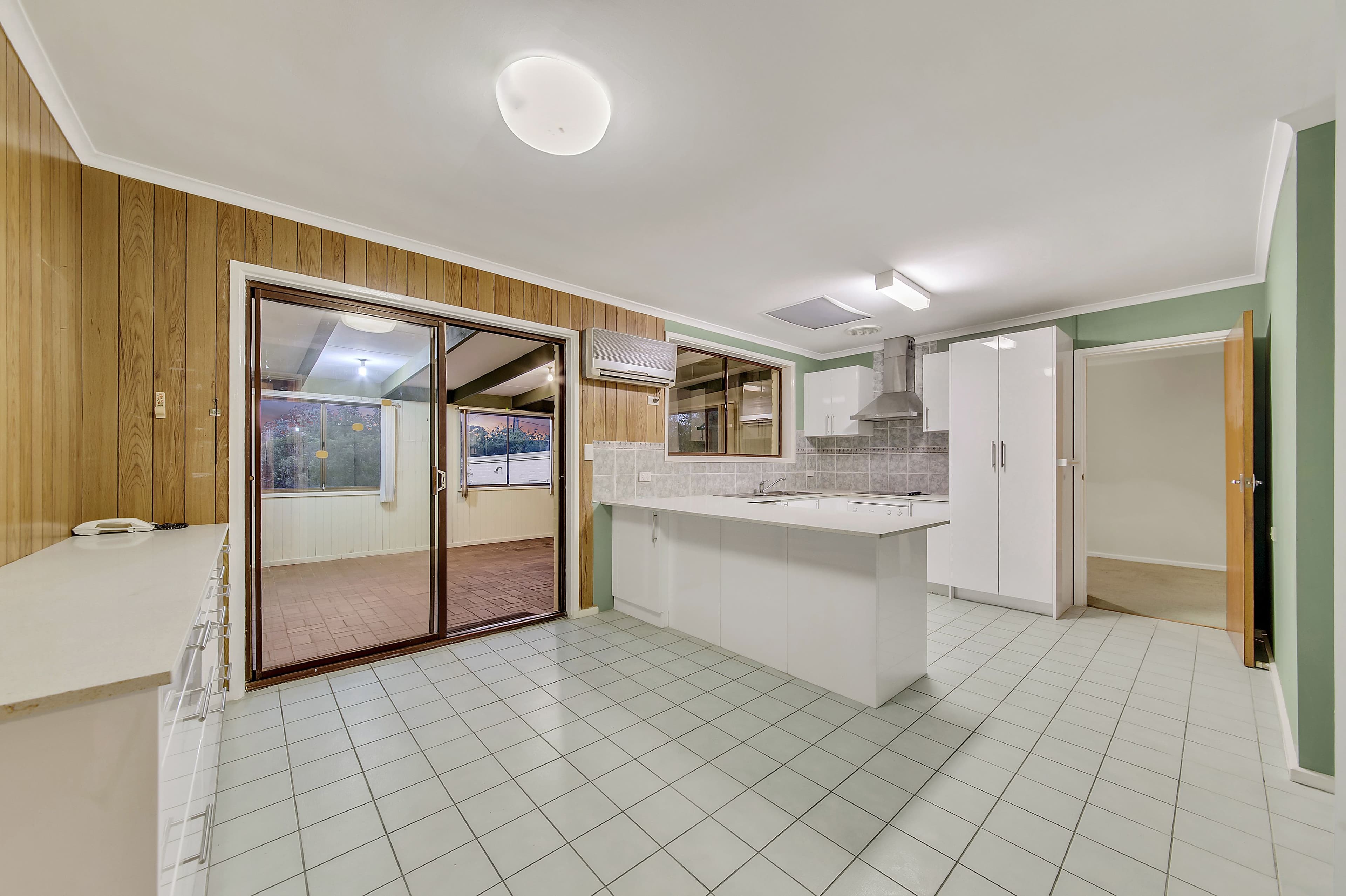 1 Morton Street, Weetangera ACT 2614, Weetangera - Thumbnail 4
