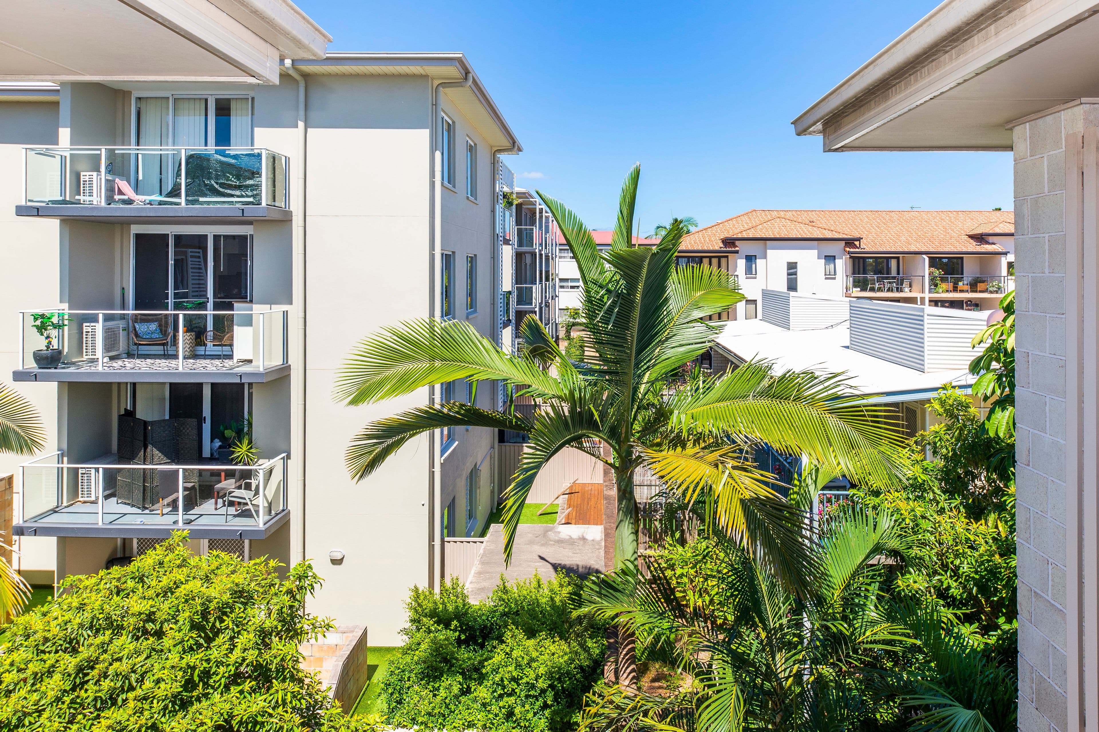 4 Sykes Court, Southport QLD 4215, Southport - Thumbnail 3