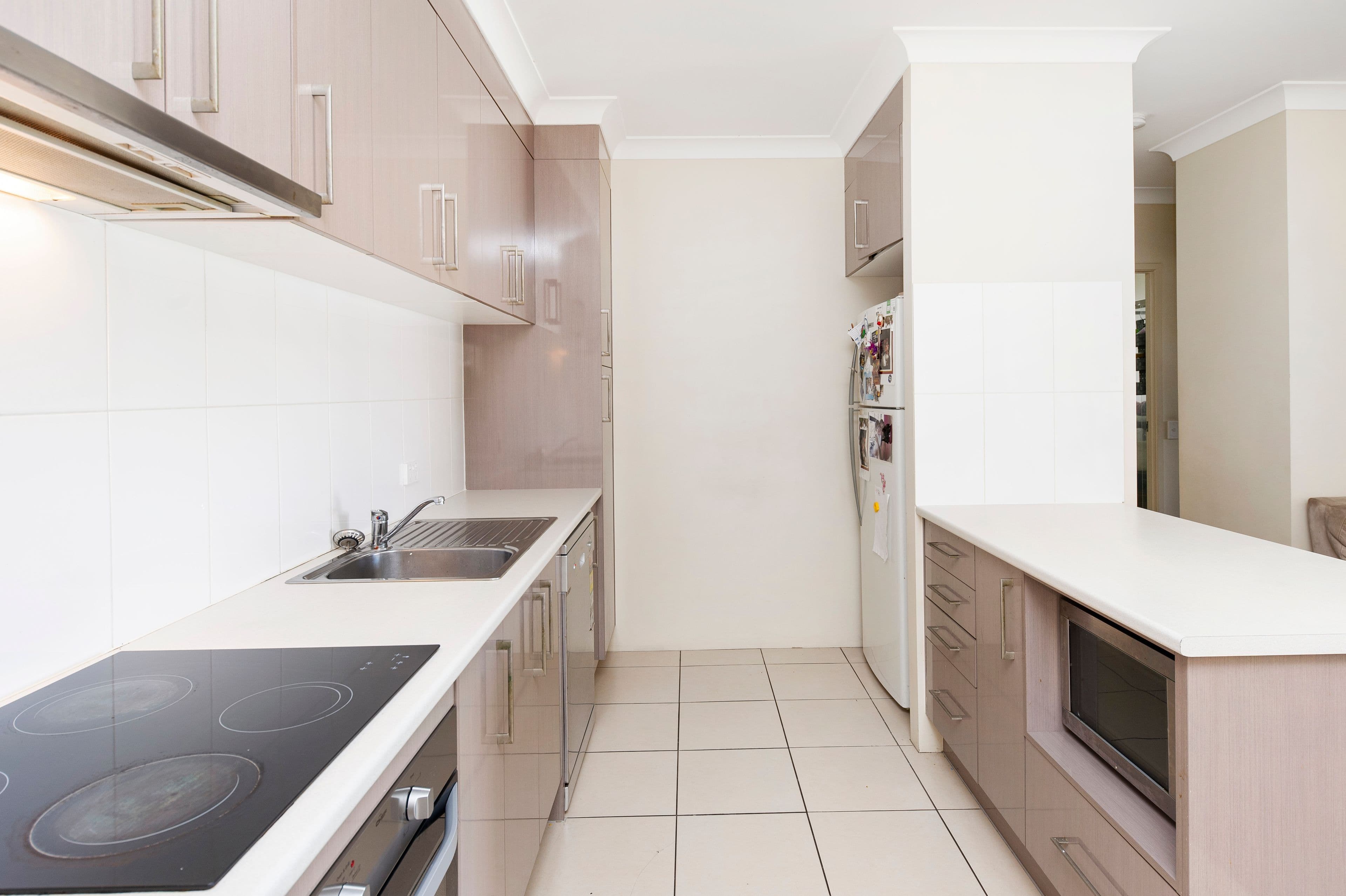 4 Sykes Court, Southport QLD 4215, Southport - Thumbnail 6