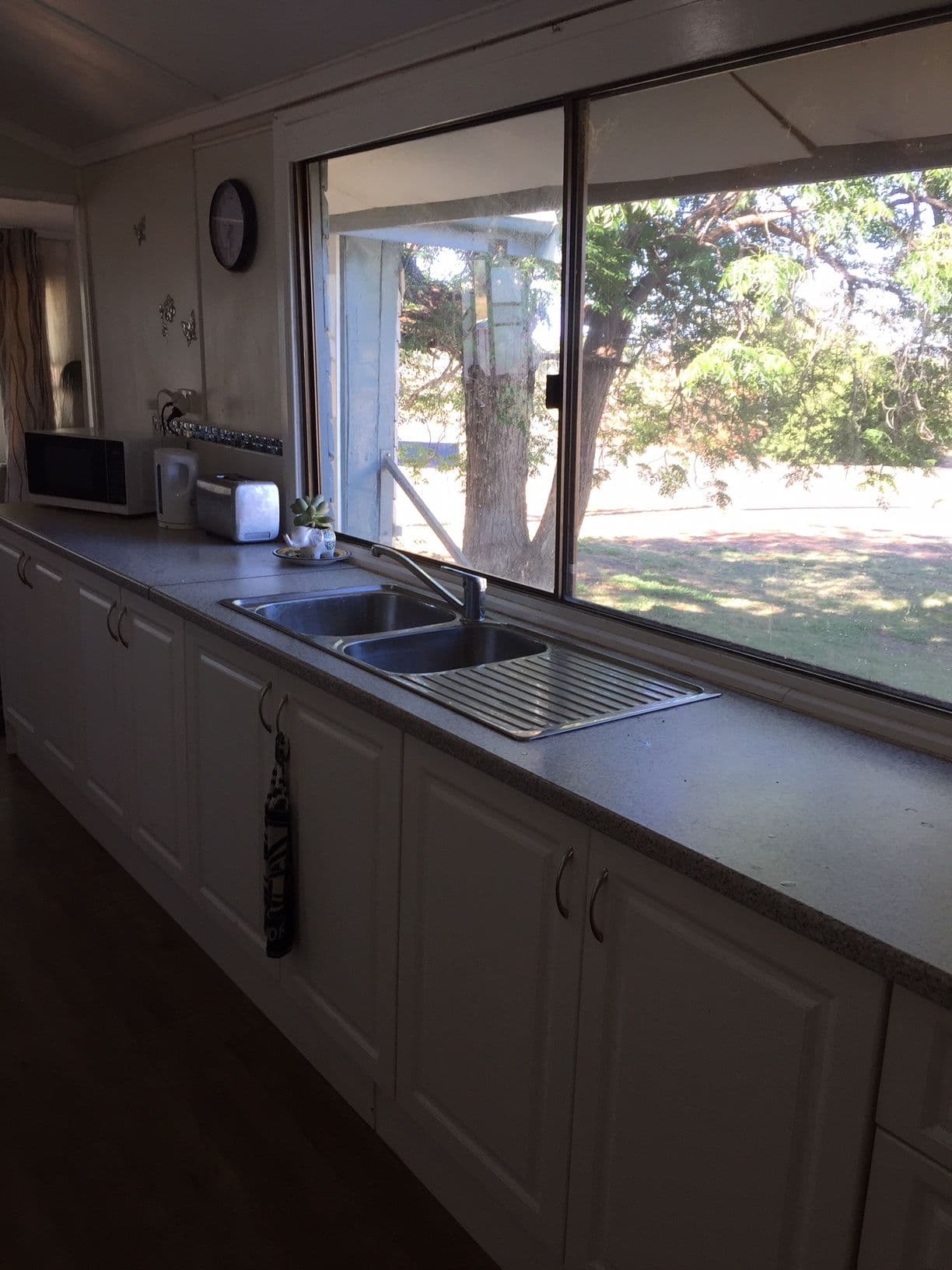 4 Park Street, Charleville QLD 4470, Charleville - Thumbnail 3