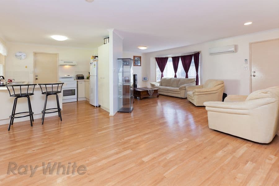 86 Moss Road, CAMIRA QLD 4300, Camira - Thumbnail 3