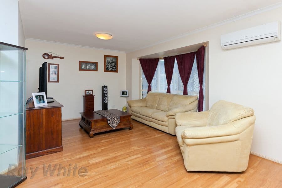 86 Moss Road, CAMIRA QLD 4300, Camira - Thumbnail 4