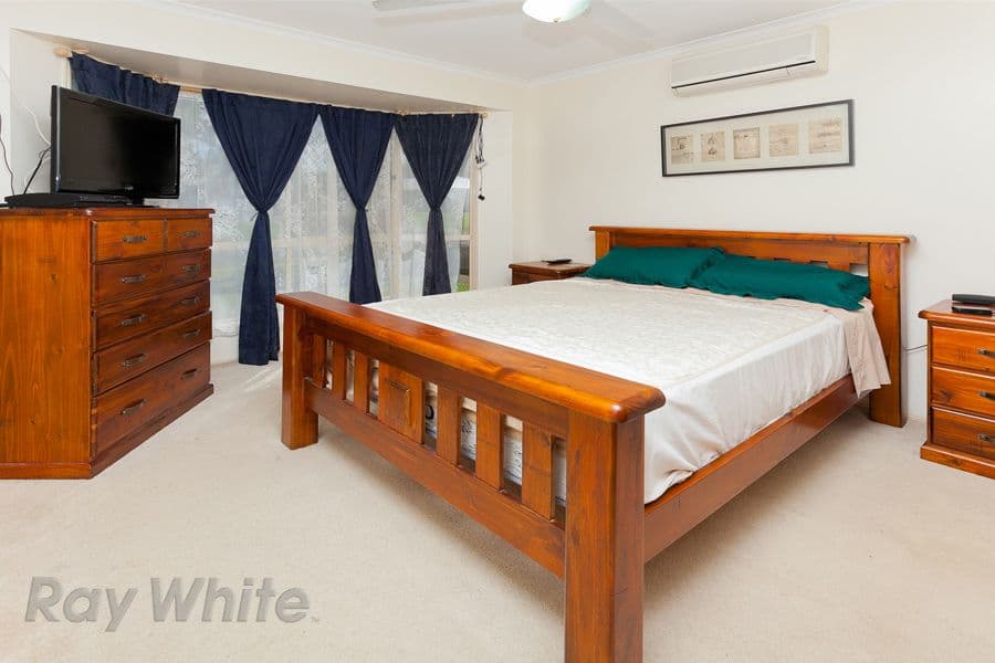 86 Moss Road, CAMIRA QLD 4300, Camira - Thumbnail 5