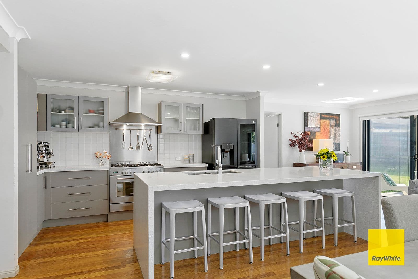 11 Cyan Place, Redland Bay QLD 4165, Redland Bay - Thumbnail 4