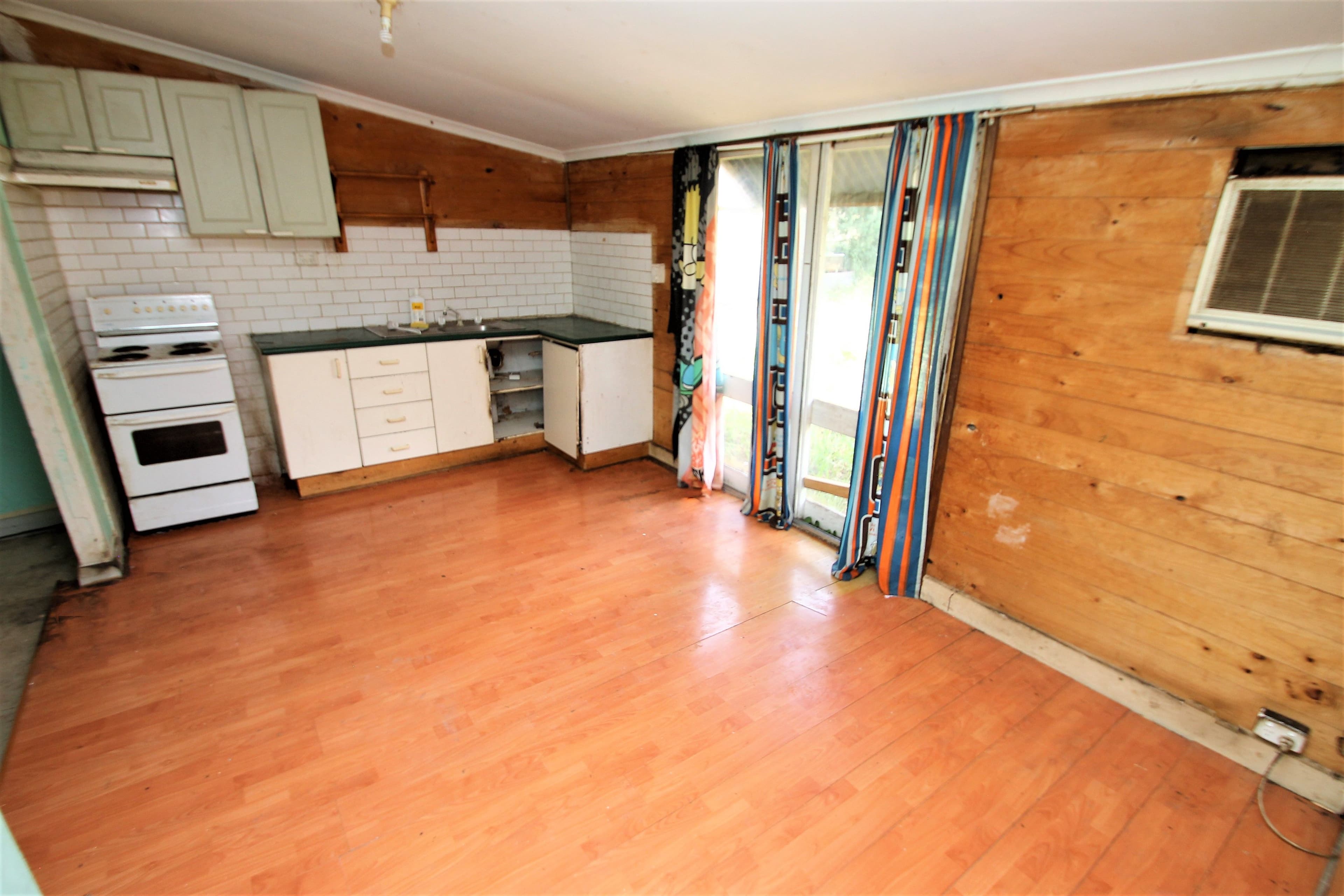 6 Learmonth Street, Willow Tree NSW 2339, Willow Tree - Thumbnail 4