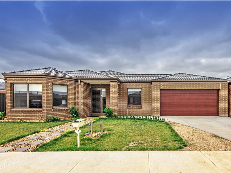 19 LAMBERTIA Crescent, WYNDHAM VALE VIC 3024, Wyndham Vale - Image 1