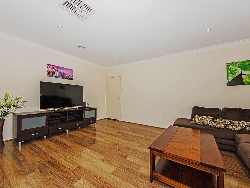 19 LAMBERTIA Crescent, WYNDHAM VALE VIC 3024, Wyndham Vale - Thumbnail 7