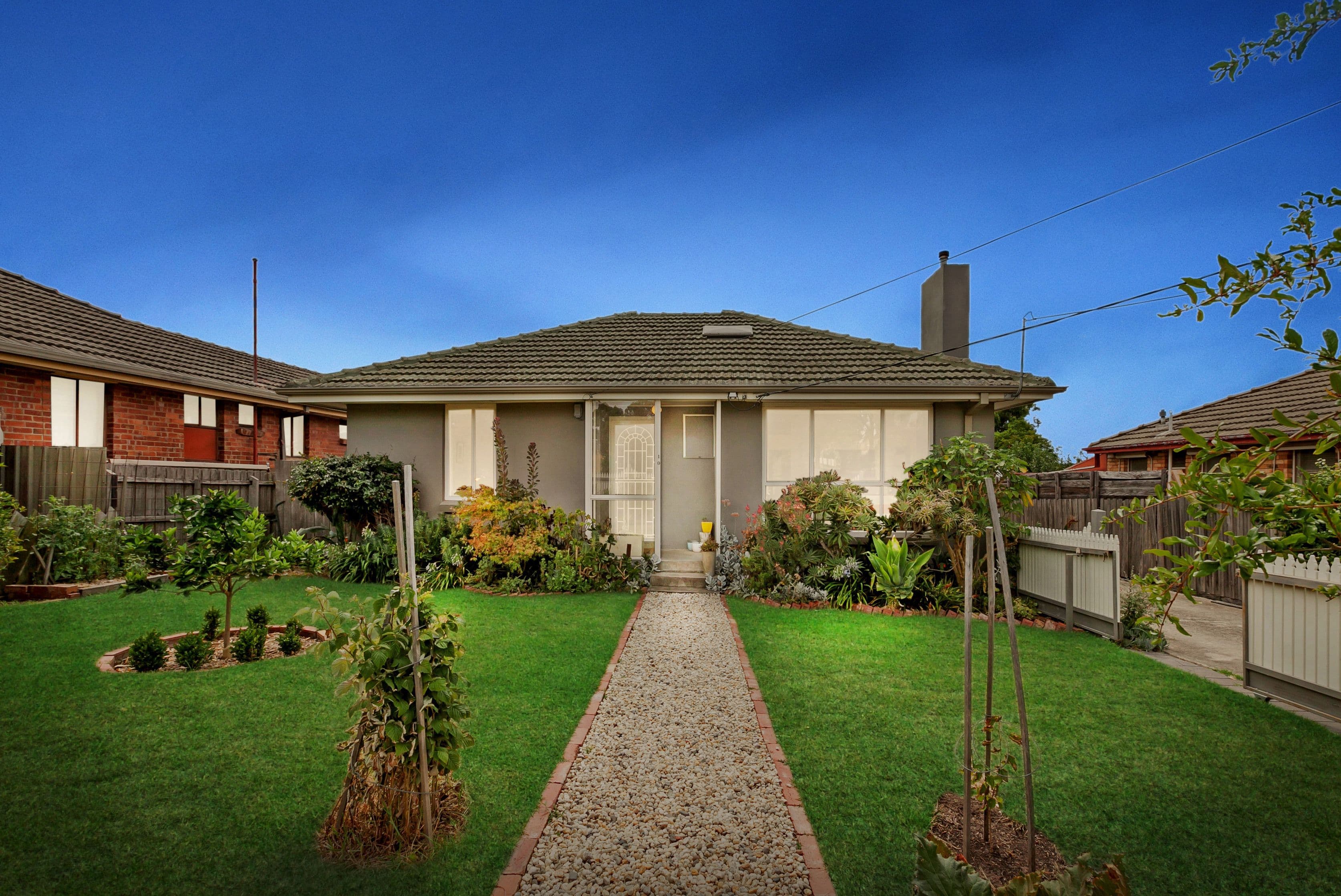 10 Gisborne Crescent, Reservoir VIC 3073, Reservoir - Image 1