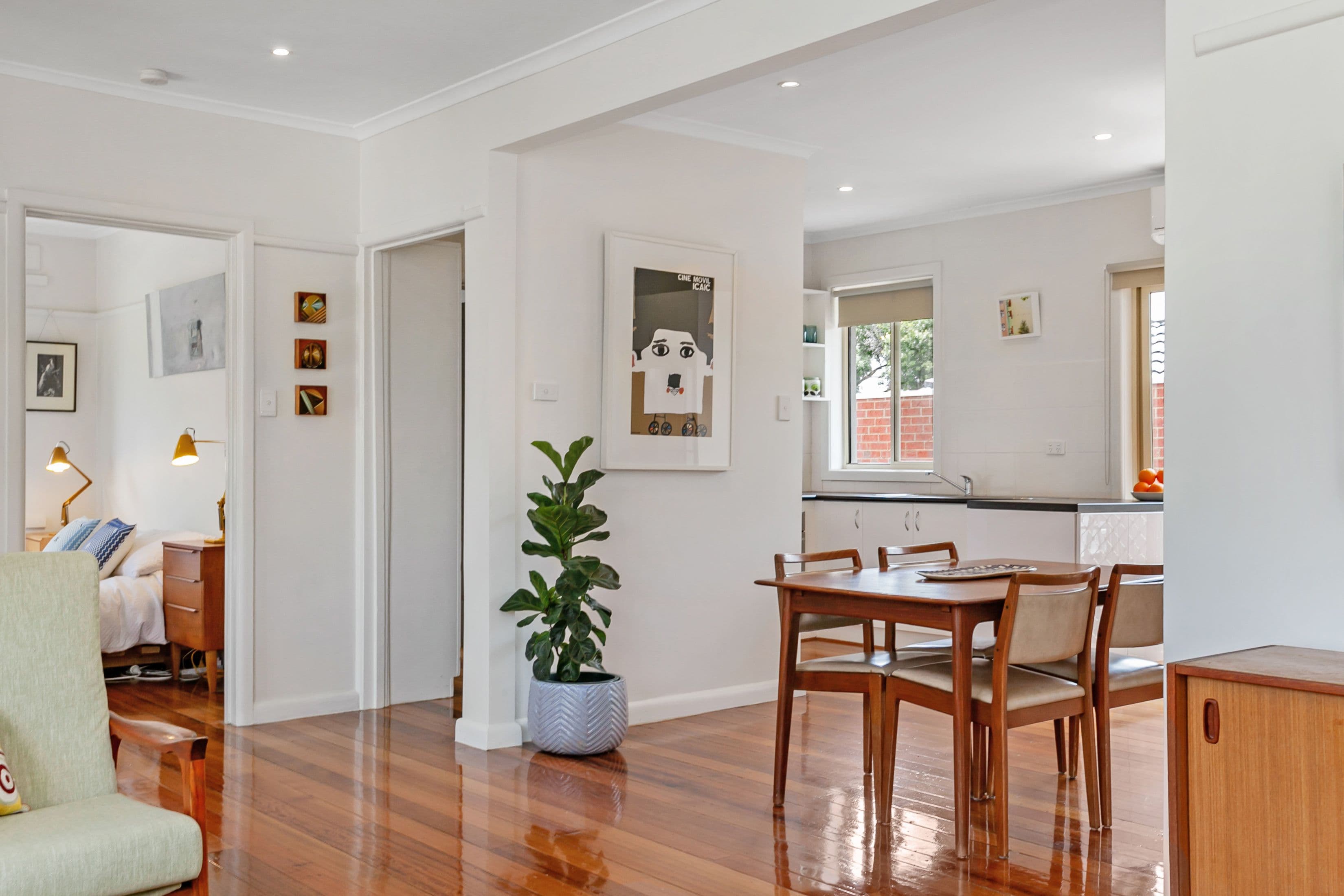 10 Gisborne Crescent, Reservoir VIC 3073, Reservoir - Thumbnail 5