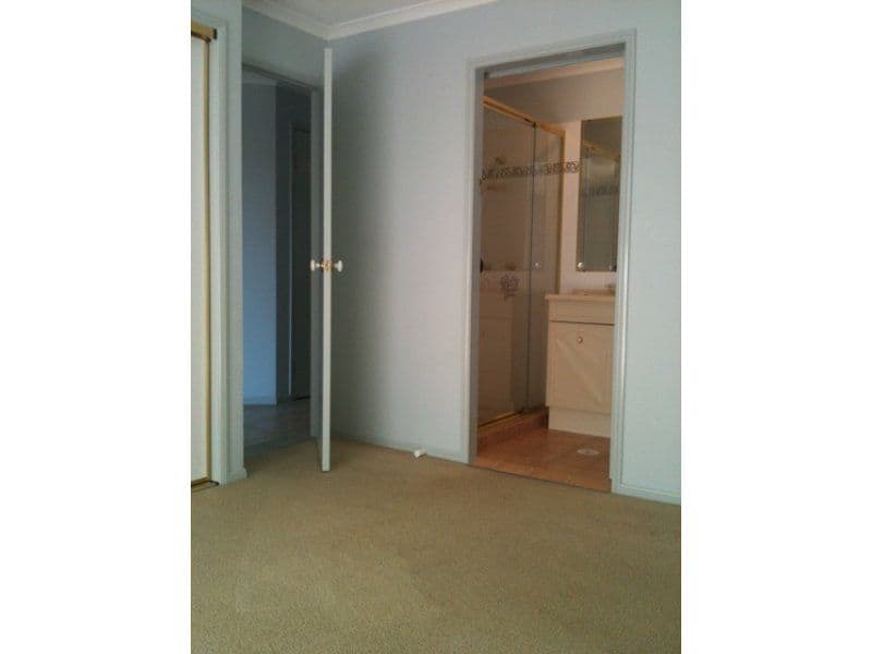 25 Faculty Circuit, MEADOWBROOK QLD 4131, Meadowbrook - Thumbnail 8