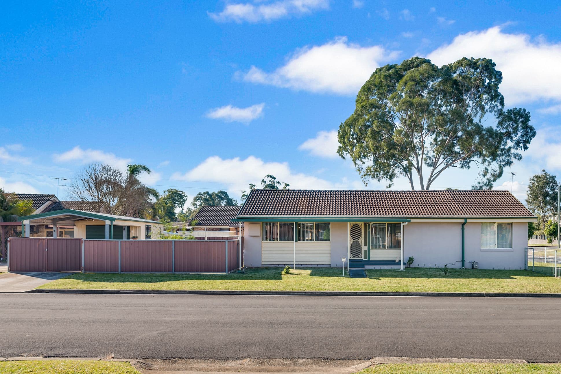 3 Kullaroo Avenue, Bradbury - Image 1