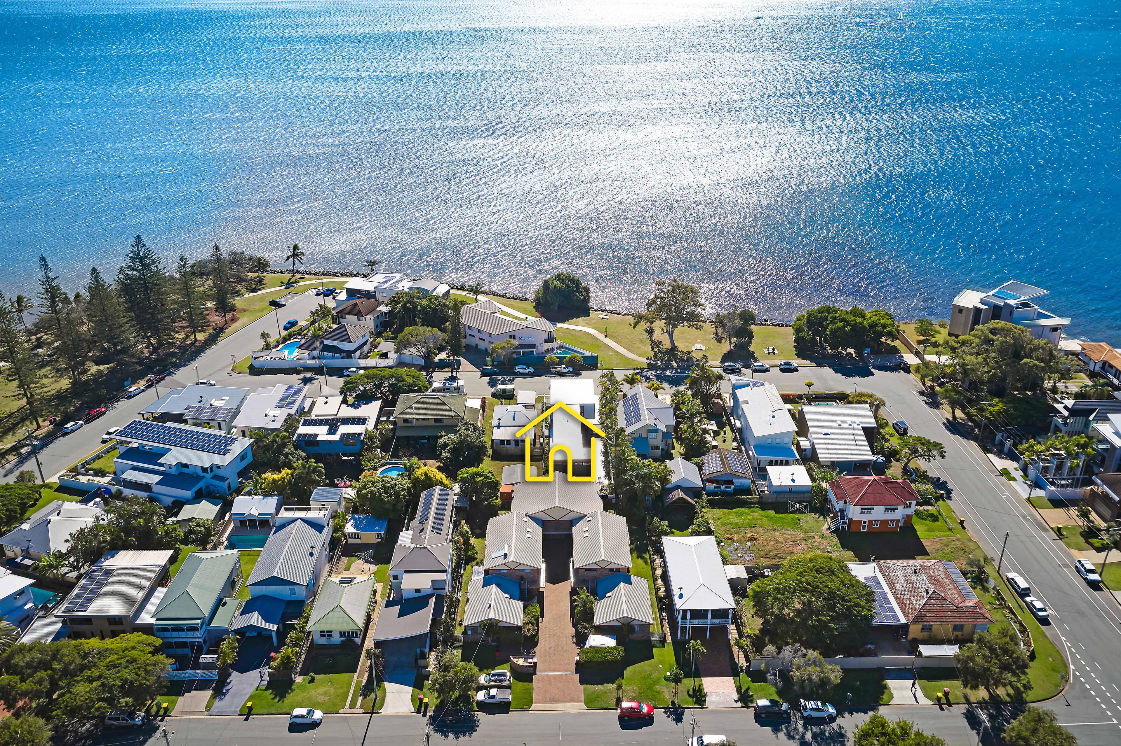 6 Third Avenue, Scarborough QLD 4020, Scarborough - Thumbnail 3