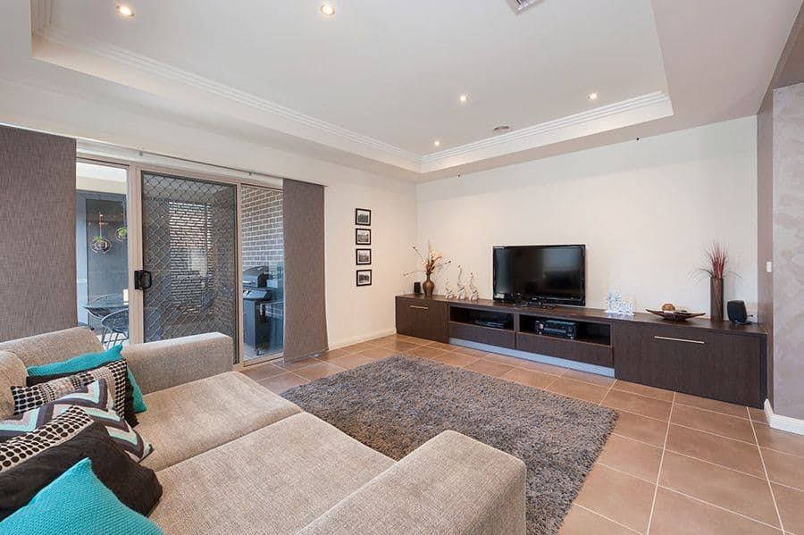 14 Centennial Park Drive, Craigieburn VIC 3064, Craigieburn - Thumbnail 5