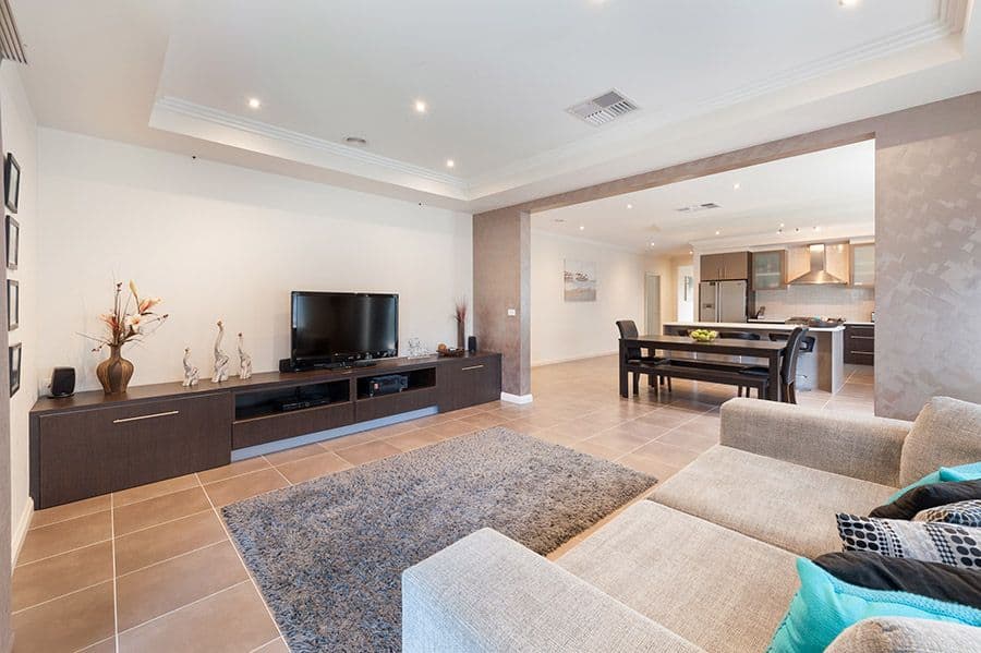 14 Centennial Park Drive, Craigieburn VIC 3064, Craigieburn - Thumbnail 6