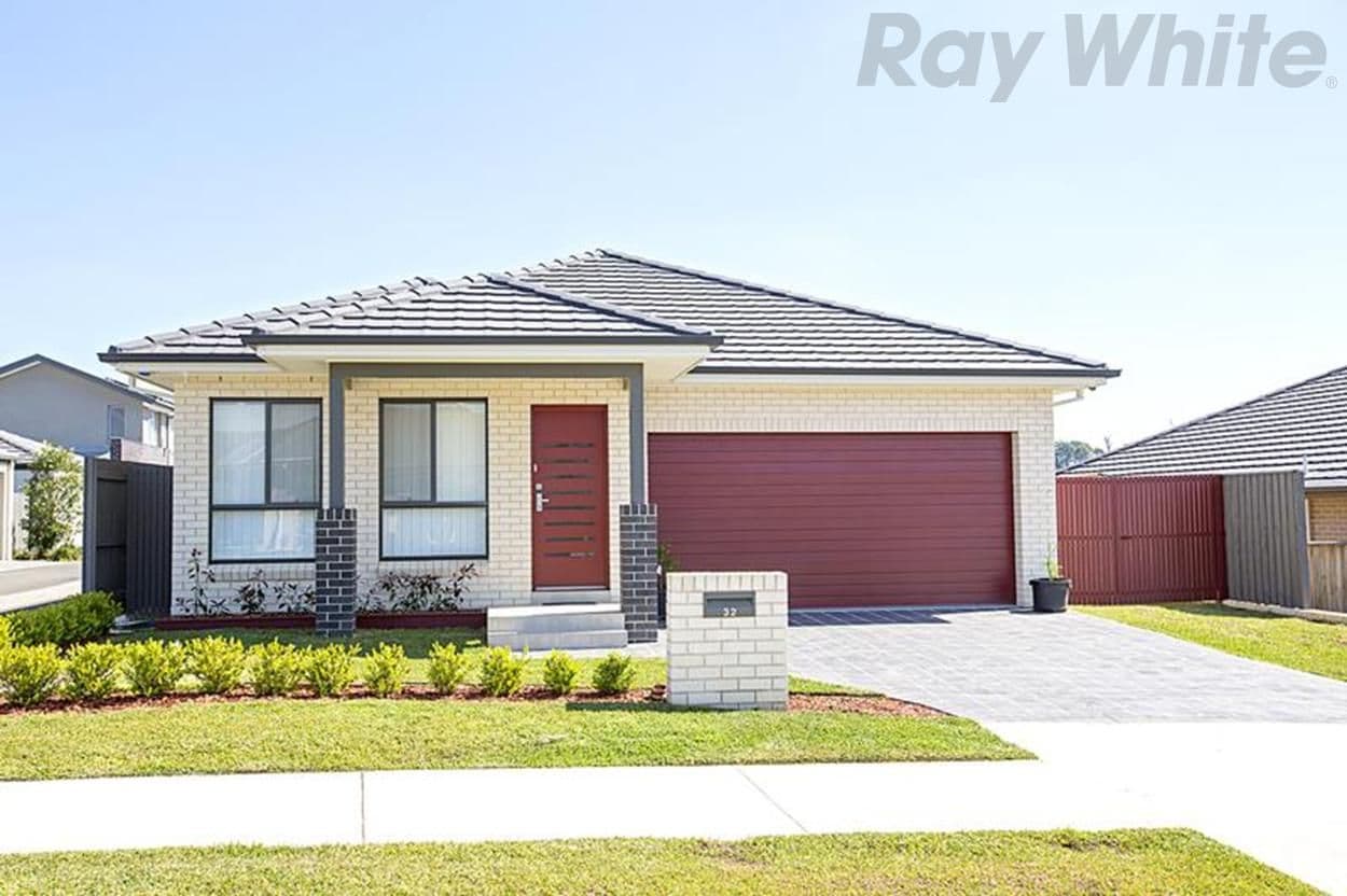 32 Sierra Avenue, MIDDLETON GRANGE NSW 2171, Middleton Grange - Thumbnail 2