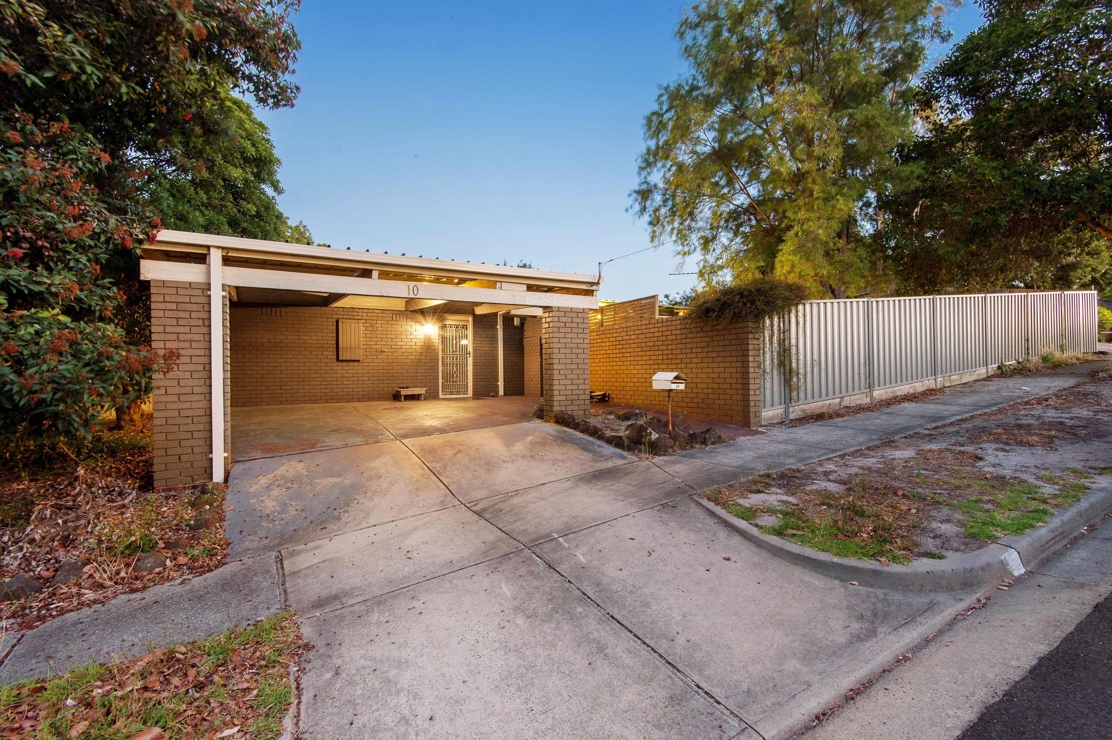 10 Benanee Drive, Frankston VIC 3199, Frankston - Image 1