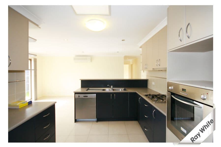 20 Blundell Street, QUEANBEYAN NSW 2620, Queanbeyan - Thumbnail 2