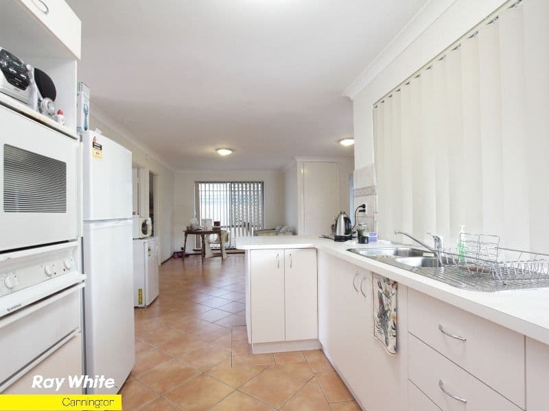 9 Ningaloo Way, THORNLIE WA 6108, Thornlie - Thumbnail 2
