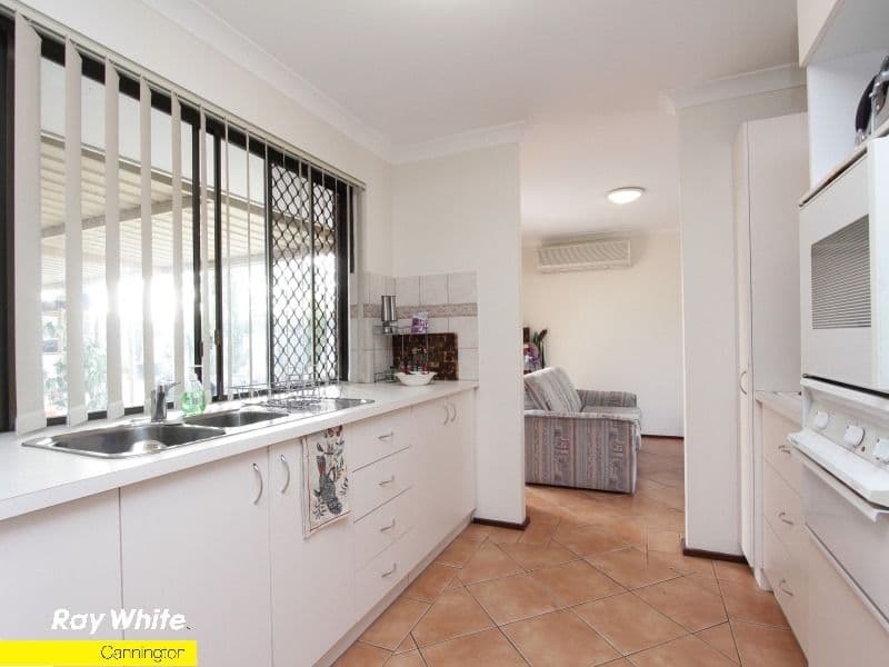 9 Ningaloo Way, THORNLIE WA 6108, Thornlie - Thumbnail 8