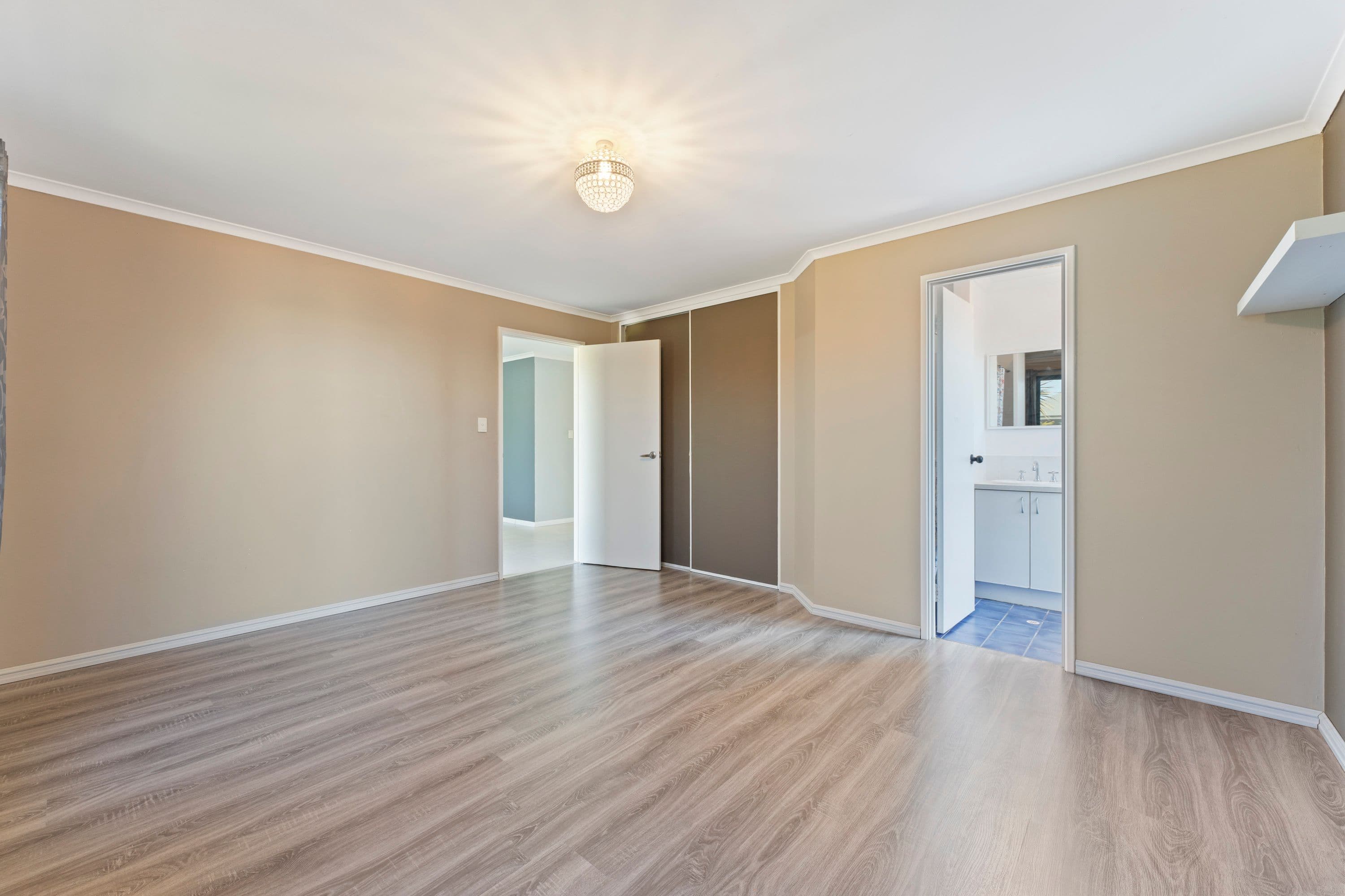 7 Seaspray Place, Waikiki WA 6169, Waikiki - Thumbnail 7