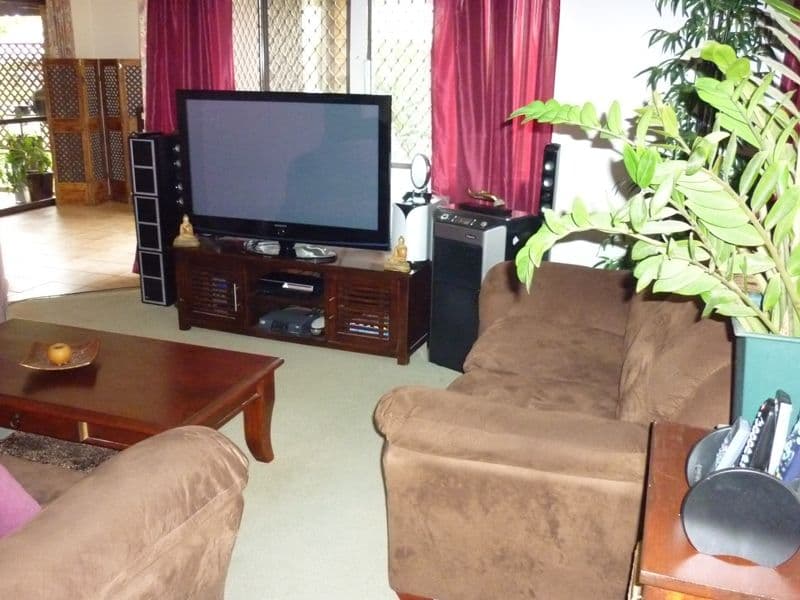 10 Larkin Street, Maroochydore QLD 4558, Maroochydore - Thumbnail 2