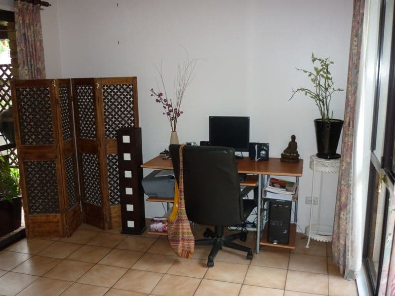 10 Larkin Street, Maroochydore QLD 4558, Maroochydore - Thumbnail 3