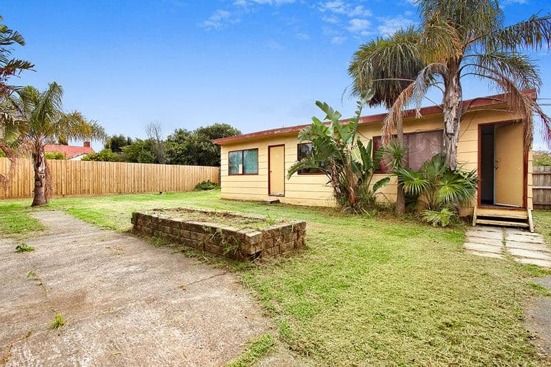 65 Marchant Avenue, RESERVOIR VIC 3073, Reservoir - Thumbnail 4