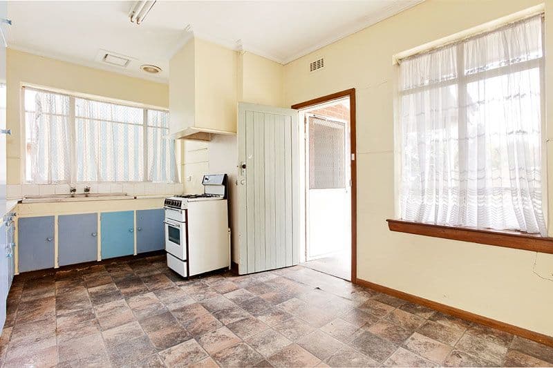 65 Marchant Avenue, RESERVOIR VIC 3073, Reservoir - Thumbnail 5