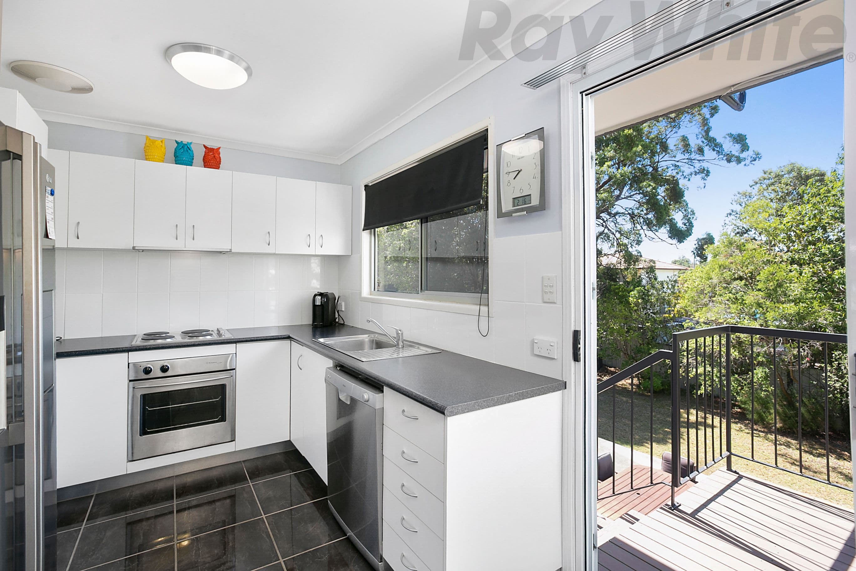 18 Sallows Street, Alexandra Hills QLD 4161, Alexandra Hills - Thumbnail 2