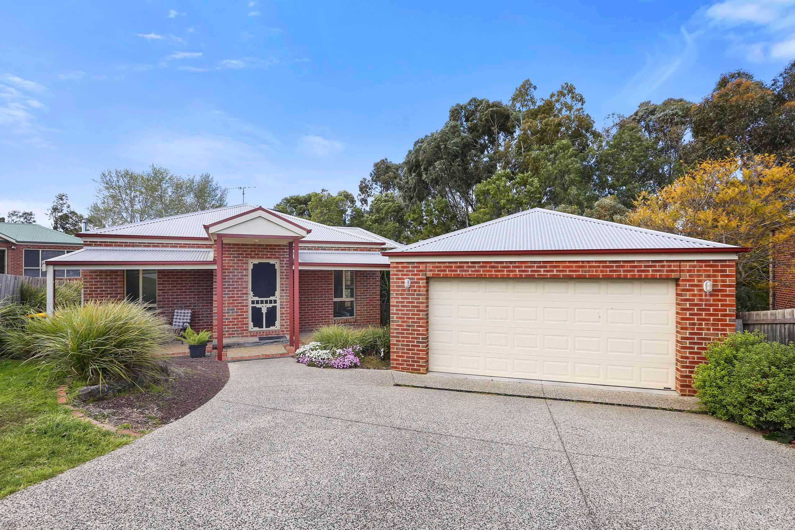 4 Veedale Court, Lara VIC 3212, Lara - Image 1