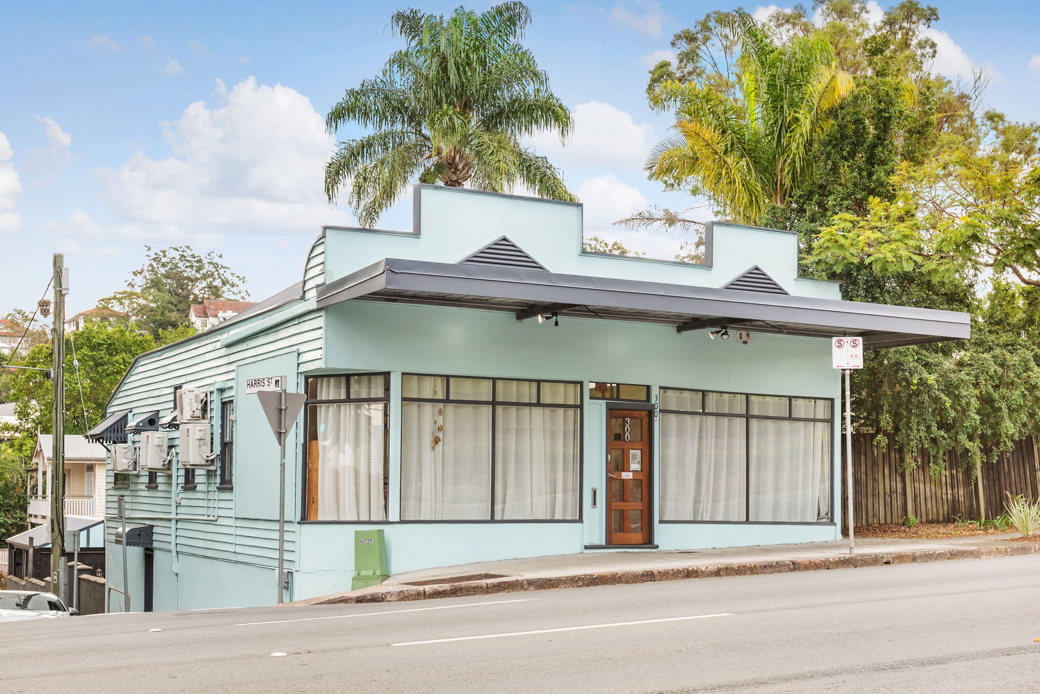 300 Lutwyche Road, Windsor QLD 4030, Windsor - Thumbnail 2