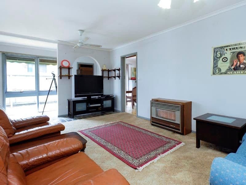 329 Boundary Road, ST ALBANS PARK VIC 3219, St Albans Park - Thumbnail 3
