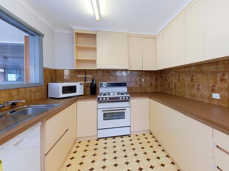 329 Boundary Road, ST ALBANS PARK VIC 3219, St Albans Park - Thumbnail 4