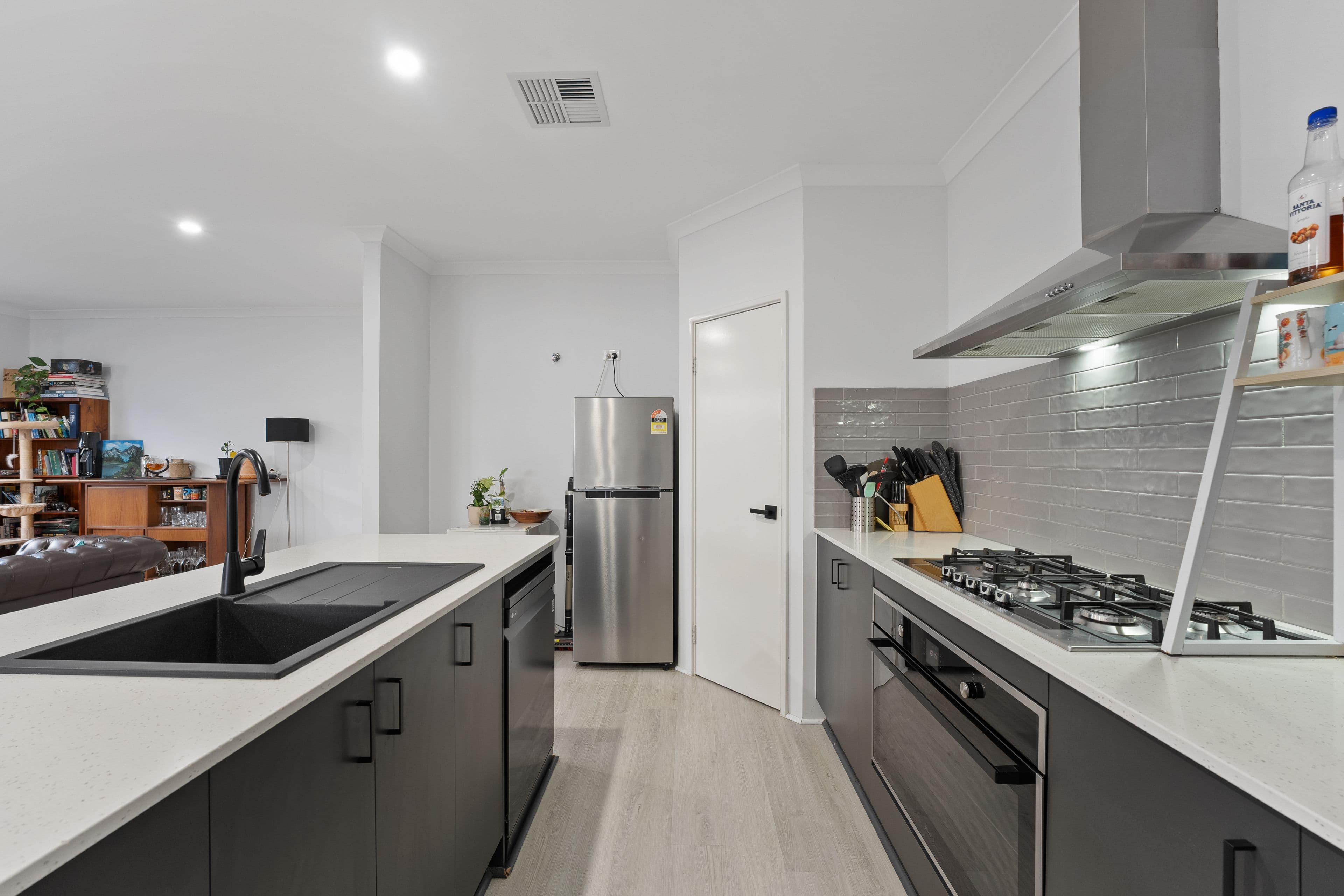 24 Portofino Avenue, Baldivis WA 6171, Baldivis - Thumbnail 5