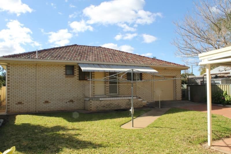 33 Hutchins Avenue, DUBBO NSW 2830, Dubbo - Thumbnail 5
